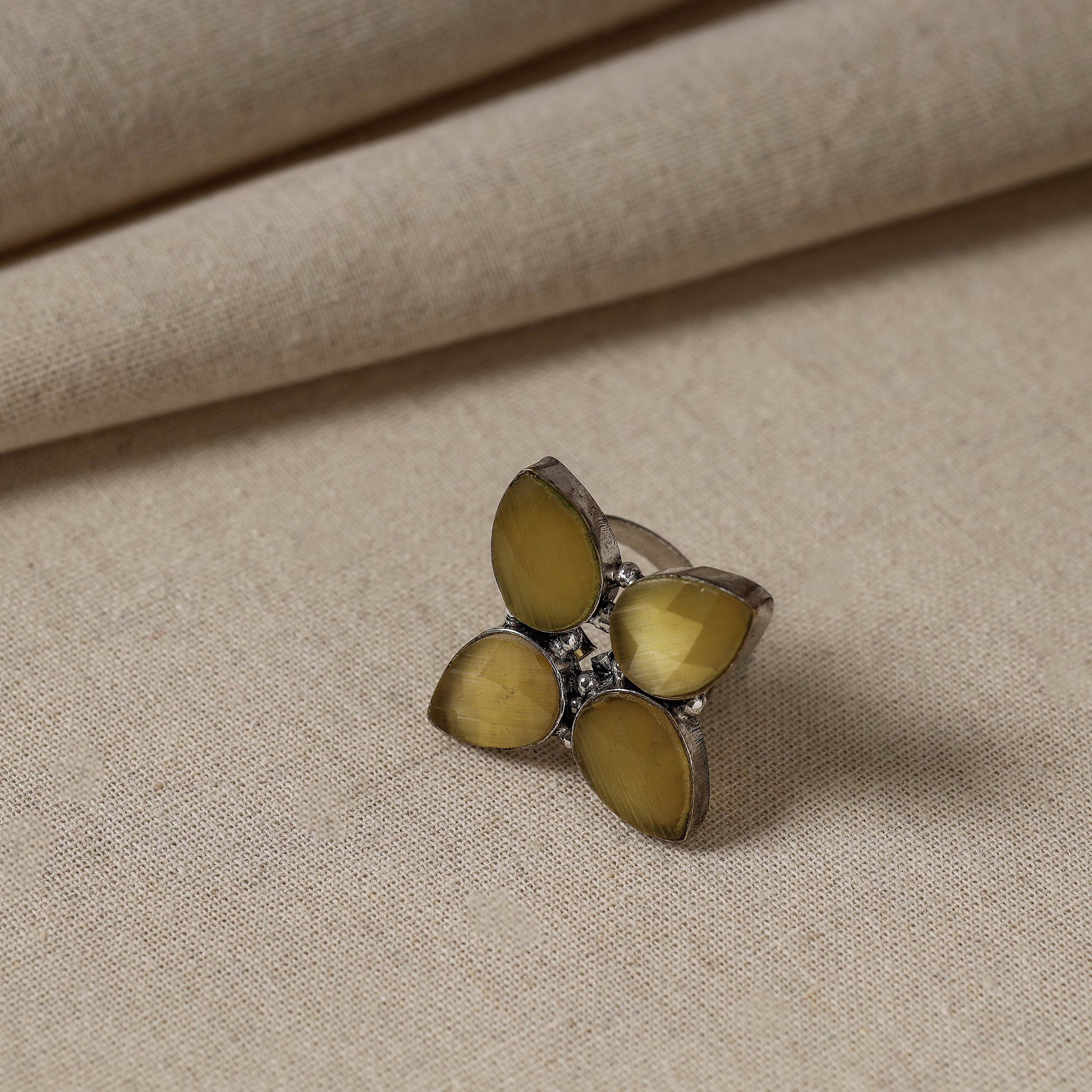 Antique Silver Finish Oxidised Brass Base Stone Work Ring (Adjustable)