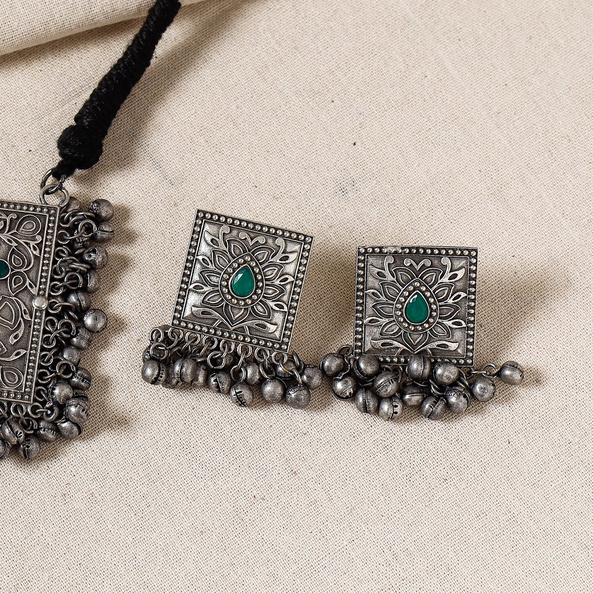 Antique Silver Finish Oxidised Brass Base Stone Work Necklace Set