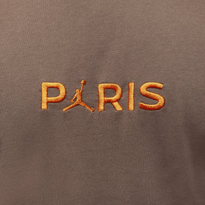 Jordan | PARIS SAINT-GERMAIN  { PALOMINO/MAGMA ORANGE