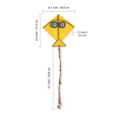 'Kite Pals' Handpainted Wall Décor Hangings In Pine Wood (Set of 2)