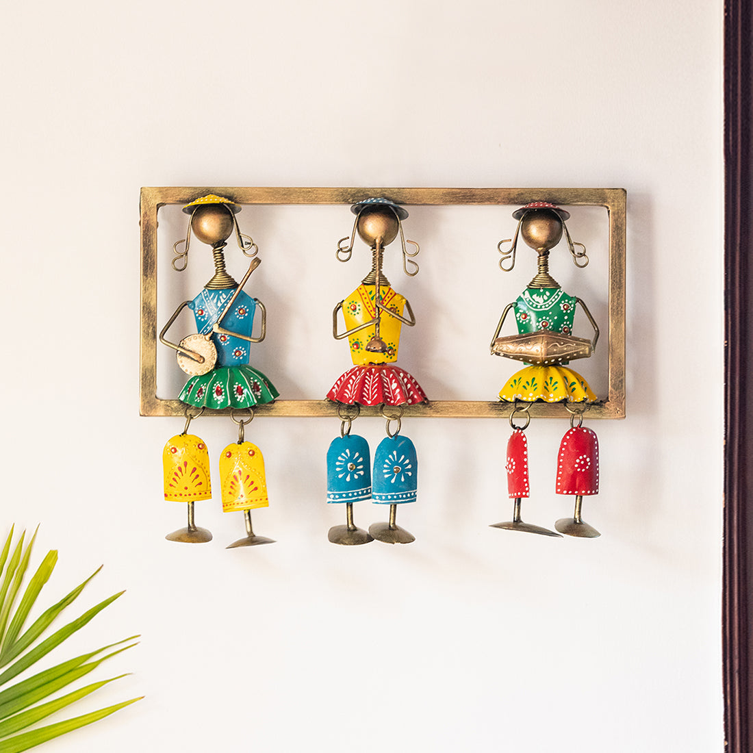 'Rajasthani Tribal Musicians' Handmade & Handpainted Wall Hanging In Iron