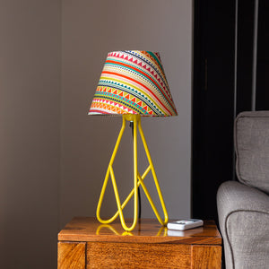 'Many Hued Triangles' Handcrafted Tripod Table Lamp In Iron (17 Inch)
