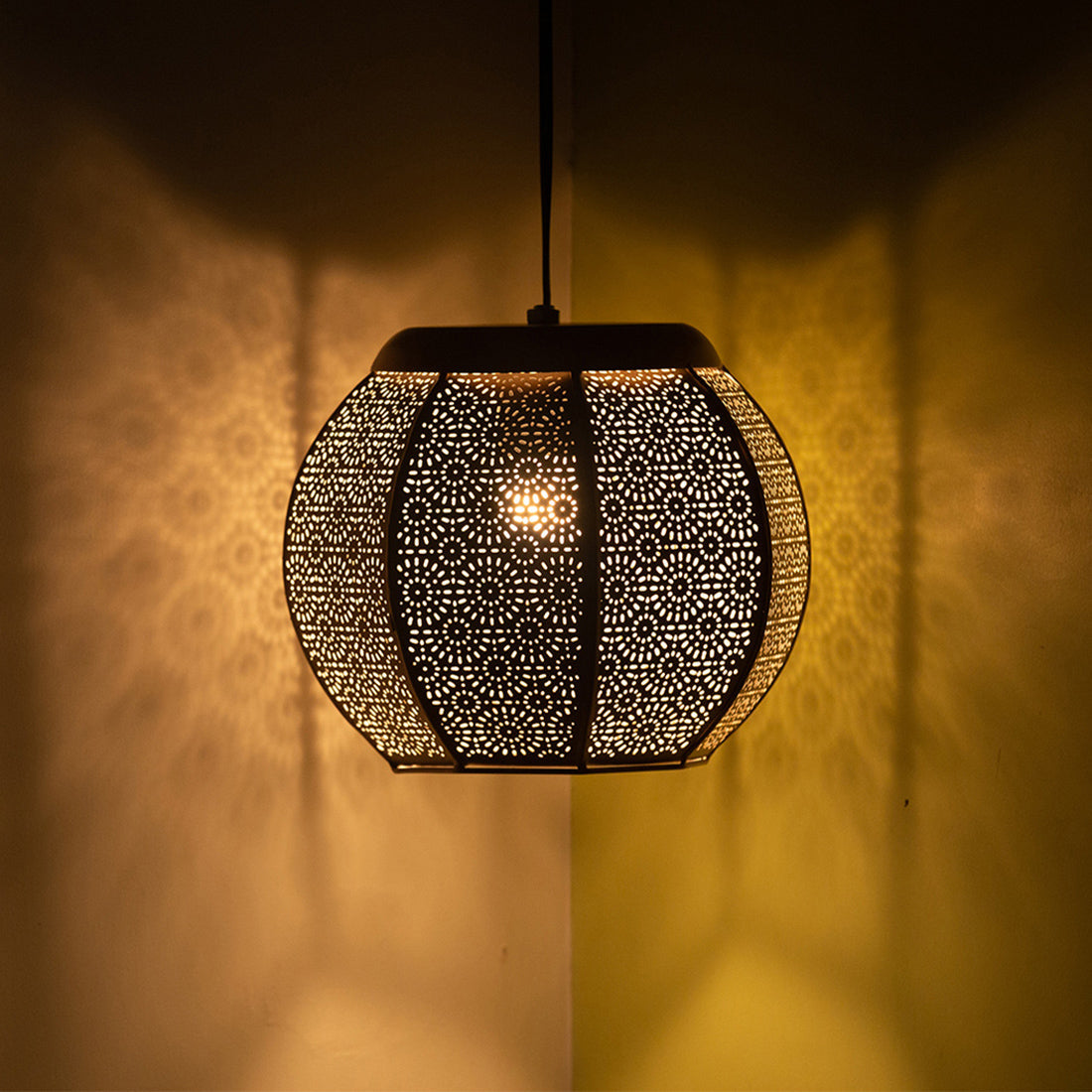 'Morrocan Treasure' Hand-etched Pendant Lamp In Iron (8 Inch, Matte Finish)
