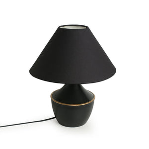'Intriguingly Goth' Handcrafted Table Lamp in Iron (14 Inch, Matte Black)