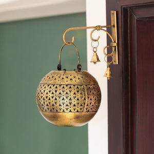 'Floral Fresh' Hand-Etched Hanging Tea-Light Holder In Metal with Wall Bracket (7.5 Inch)