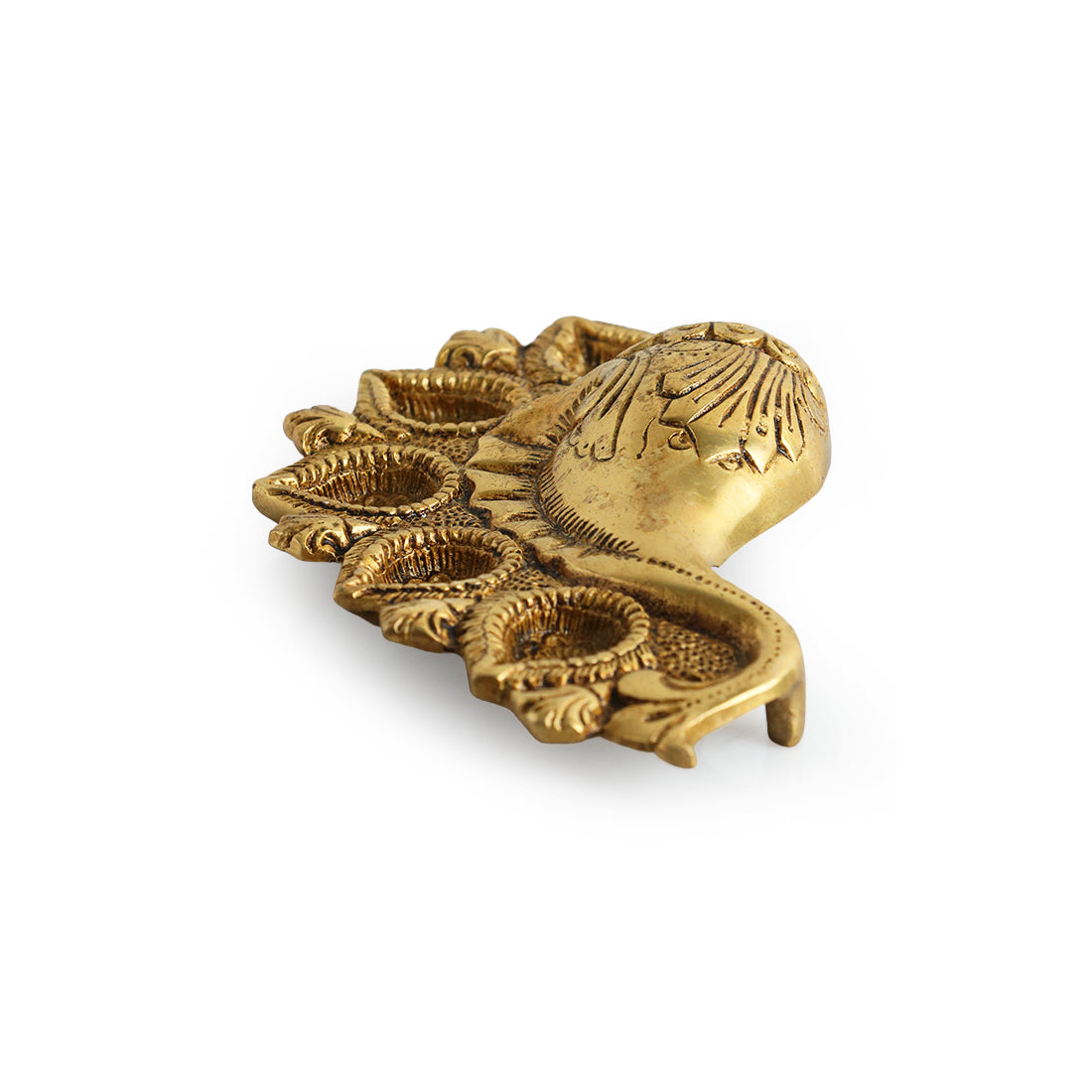 'Shankh' Brass Diya In Brass (5 Wicks, 0.7 Kg, Hand-Etched)