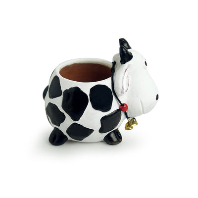 'Planting Moo' Handmade & Handpainted Terracotta Planter Pot (6 Inch)