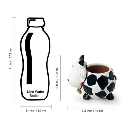 'Planting Moo' Handmade & Handpainted Terracotta Planter Pot (6 Inch)