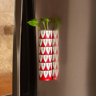 'Mughal Petals' Floral Magnetic Frigde Planter In Metal