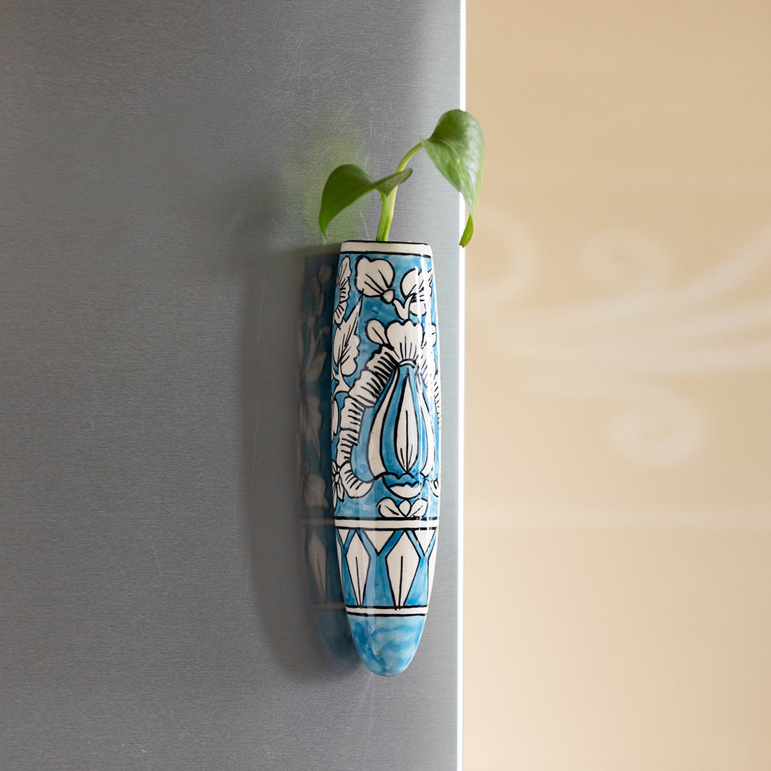 'Mughal Heaven' Magnetic Fridge Planter In Ceramic