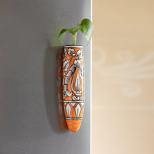 'Mughal Saffron' Magnetic Fridge Planter In Ceramic