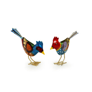 'Bird Buddies' Handpainted Garden Decorative Showpieces In Metal (Set of 2, 6 Inch)