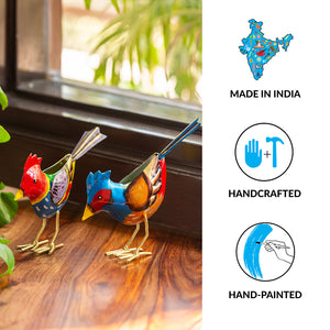 'Bird Buddies' Handpainted Garden Decorative Showpieces In Metal (Set of 2, 6 Inch)