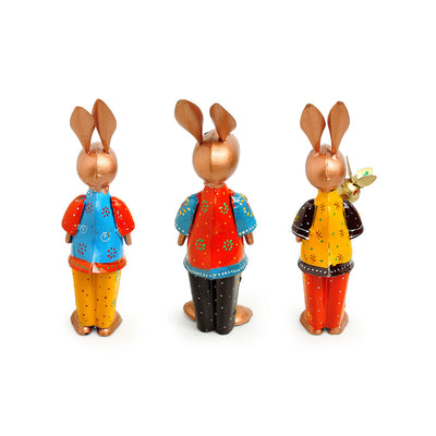 'Rabbit Rumbles' Handpainted Garden Decorative Showpieces In Iron (Set of 3, 8 Inch)