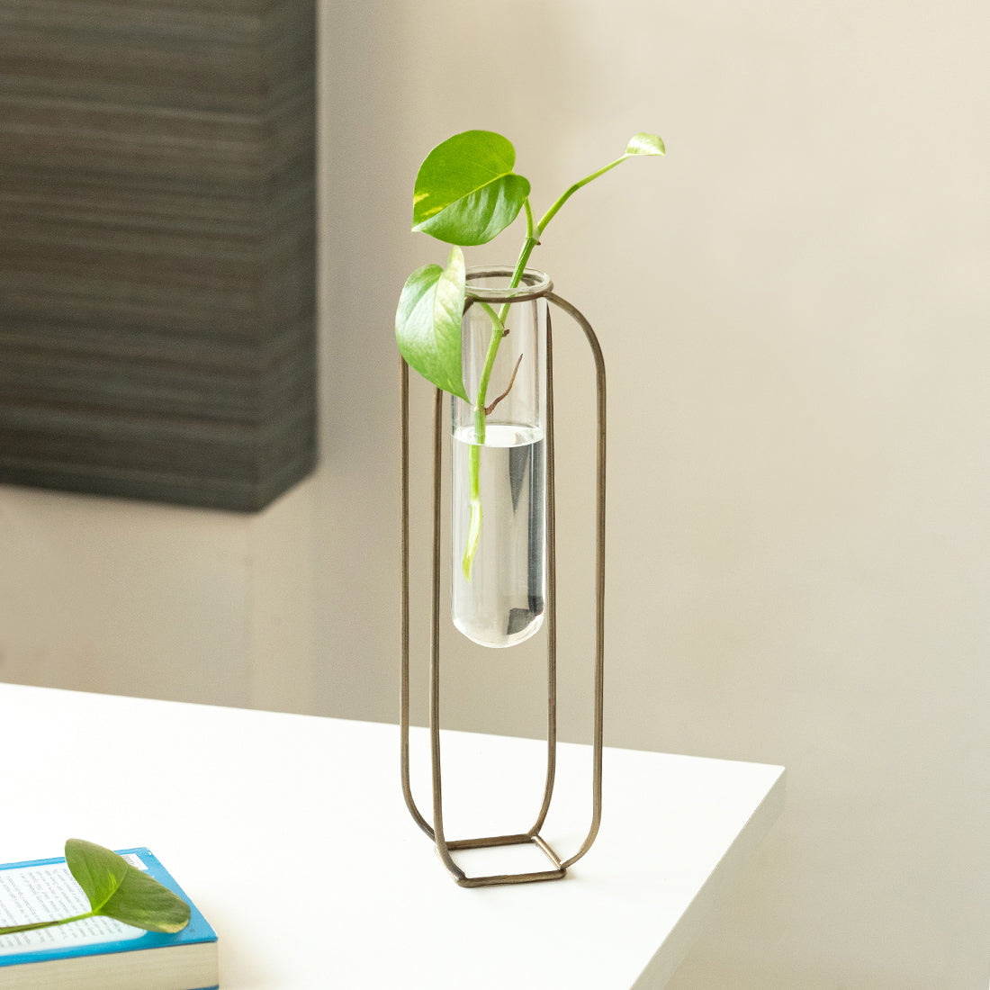 'Modern Glass Garden' Test Tube Table Planter/Vase (12 Inch, Golden)