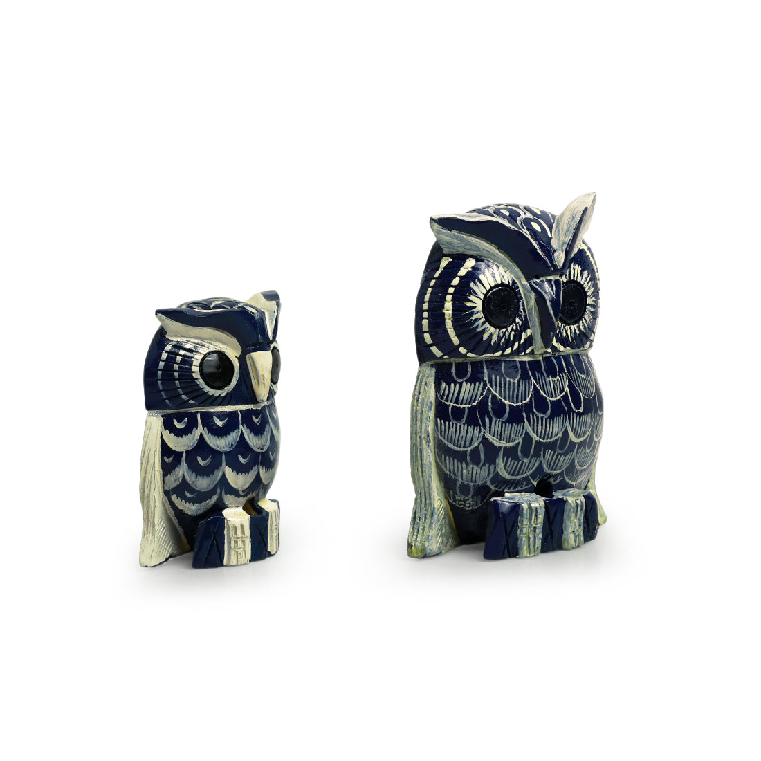 'The Resting Owl Pair' Handpainted Showpiece In Eucalyptus Wood (Set of 2)