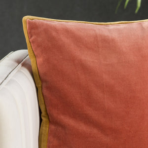 Clune Pillow
