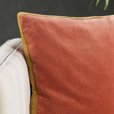 Clune Pillow