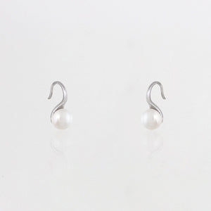 Charming Pearl Set with Link Chain