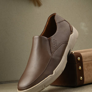 Moonwalk Slip-On Sneakers by Aspeerio
