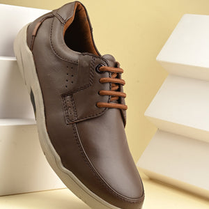 Moonwalk Lace-Up Sneakers by Aspeerio