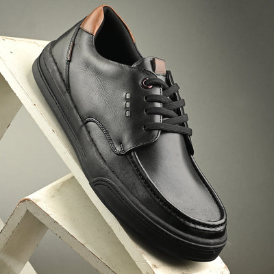 Moonwalk Lace-Up Sneakers by Aspeerio