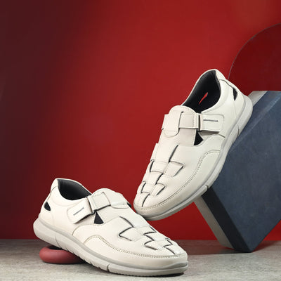 Zero Gravity Sandals by Egoss