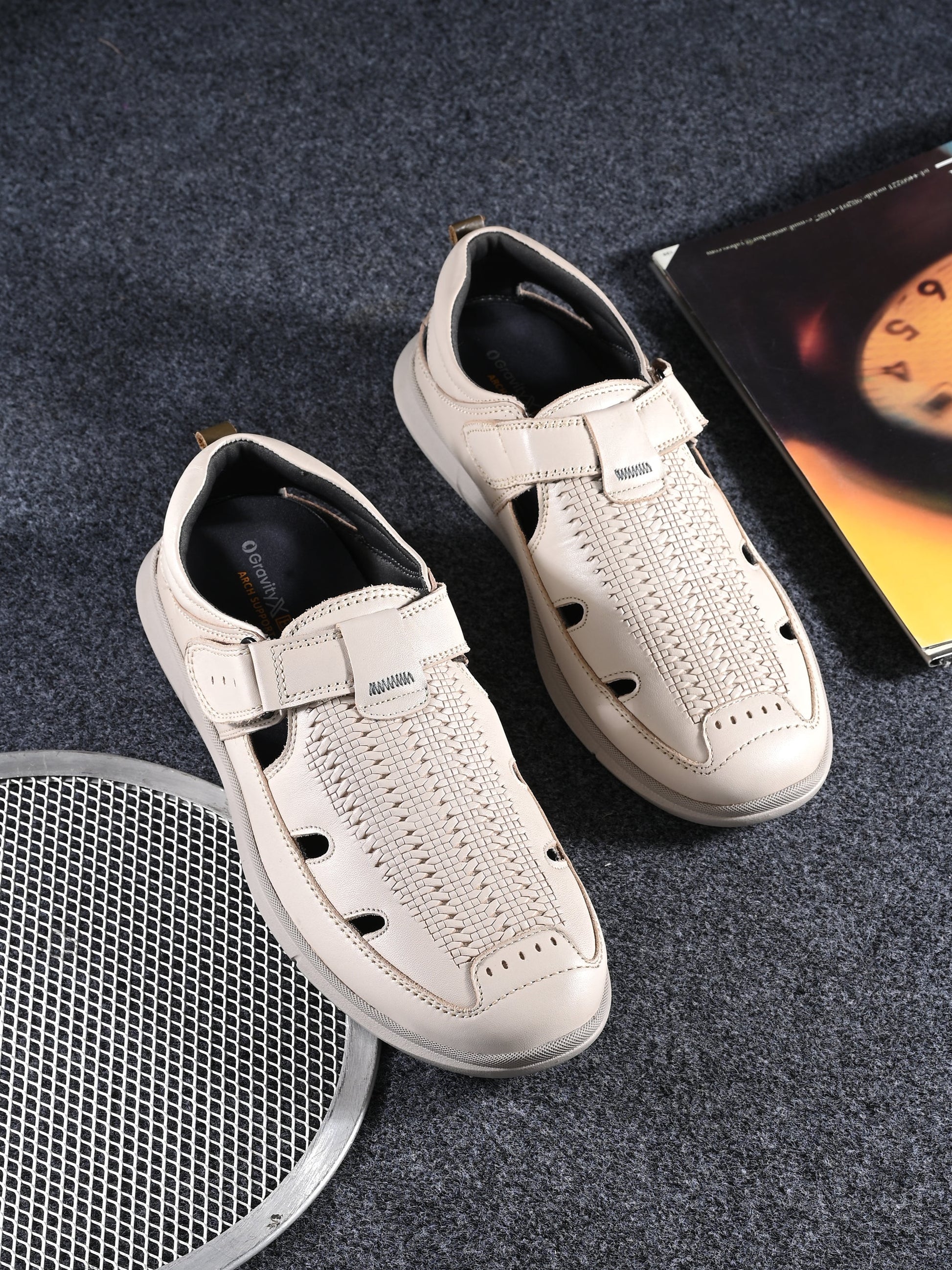 Zero Gravity Sandals by Egoss