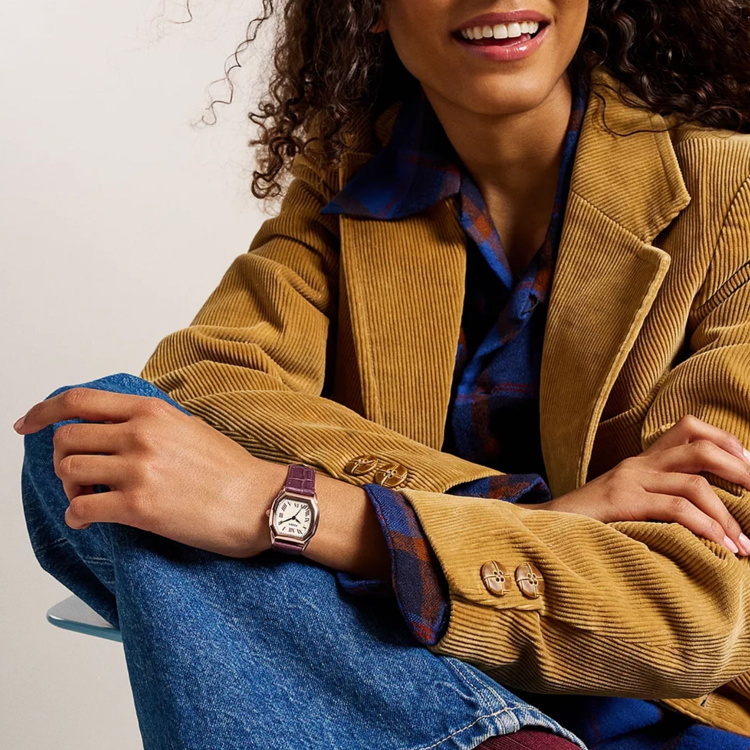 Harlow Women Quartz Cream Dial Analog Leather Watch ES5428