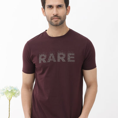 Rare Rabbit Mens Eso Maroon Short Sleeve Graphic Print Regular Fit T-Shirt