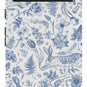 Hop & Bloom | Bunny Toile Case
