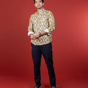 Quirky Printed Short Kurta With Mandarin Collar-Multi colour
