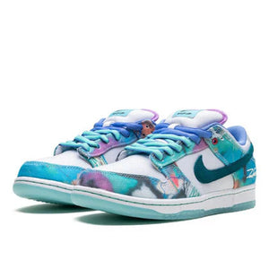 Nike SB Dunk Low Futura Laboratories Bleached Aqua