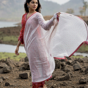 Enigmatic Songbird Dupatta