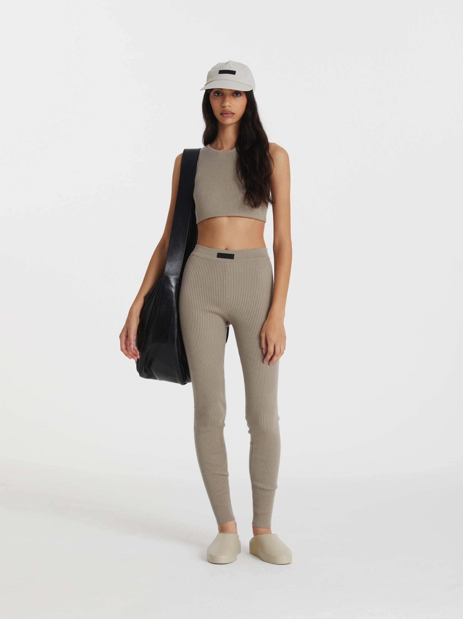 Womens Essentials Legging