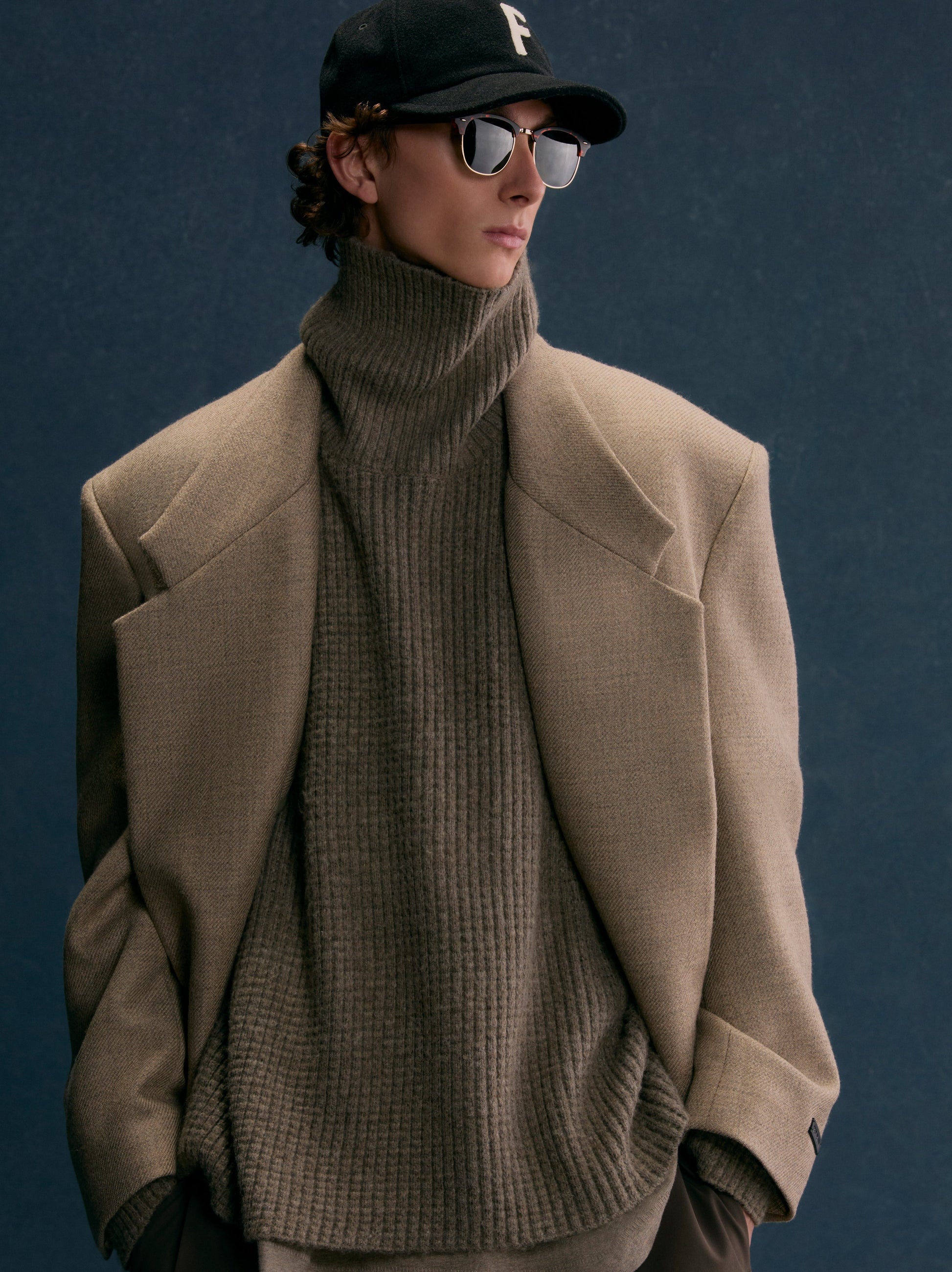 Heavy Waffle Turtleneck