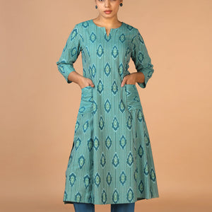 Handwoven Cotton Pochampally Ikat Kurti