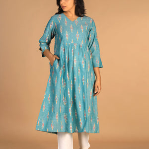 Handwoven cotton Pochampally Ikat kurti