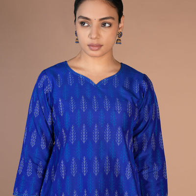 Handwoven Silk Pochampally Ikat Kurti