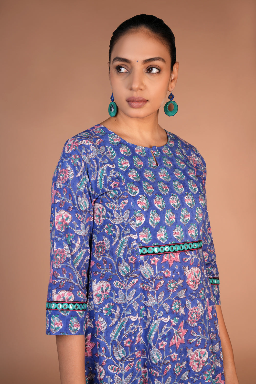 Floral block printed kurta, pants and dupatta set