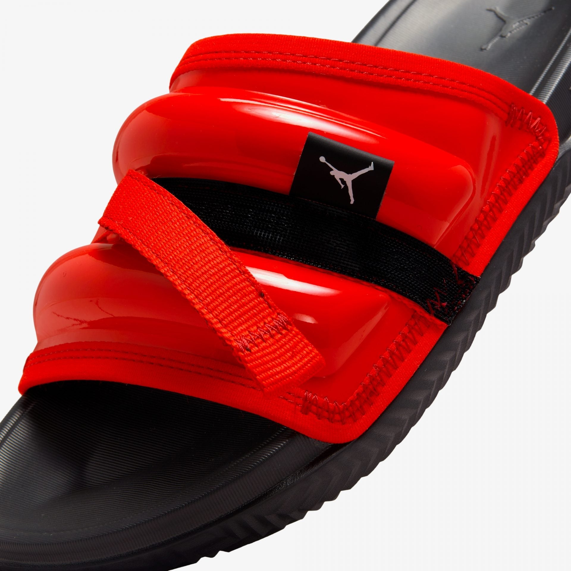 Nike | SUPER PLAY SLIDES  { UNIVERSITY RED / BLACK