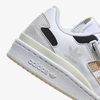 Adidas Originals | FORUM LOW  { WHITE