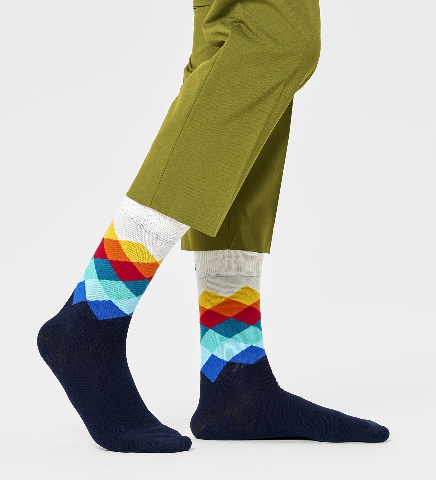 Happy Socks Unisex Faded Diamond Crew Length Socks for Women and Men
