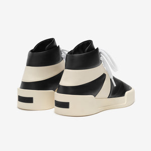 Basketball Sneaker
