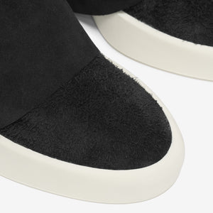 Moc Low