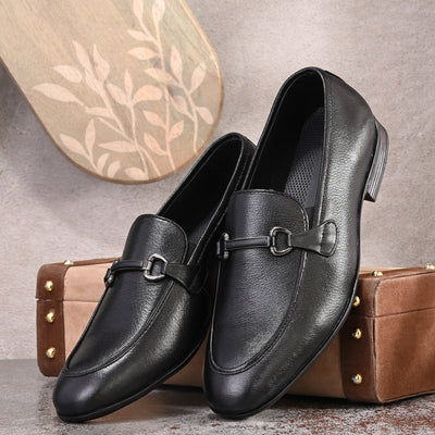 Rover Buckled Loafers by Aspeerio