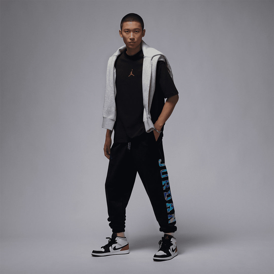 Jordan | AS M J OVRSZ SS CREW GCEL  { BLACK