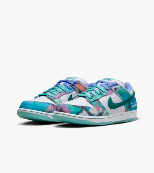 Nike SB Dunk Low x Futura Laboratories