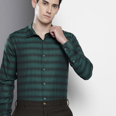 Men's Green Slim Fit Checked Formal Shirt