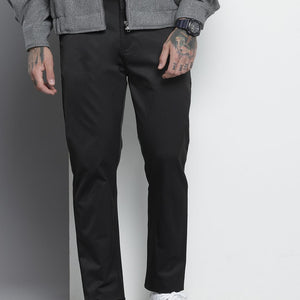 Men's Black Regular Fit Solid Trousers